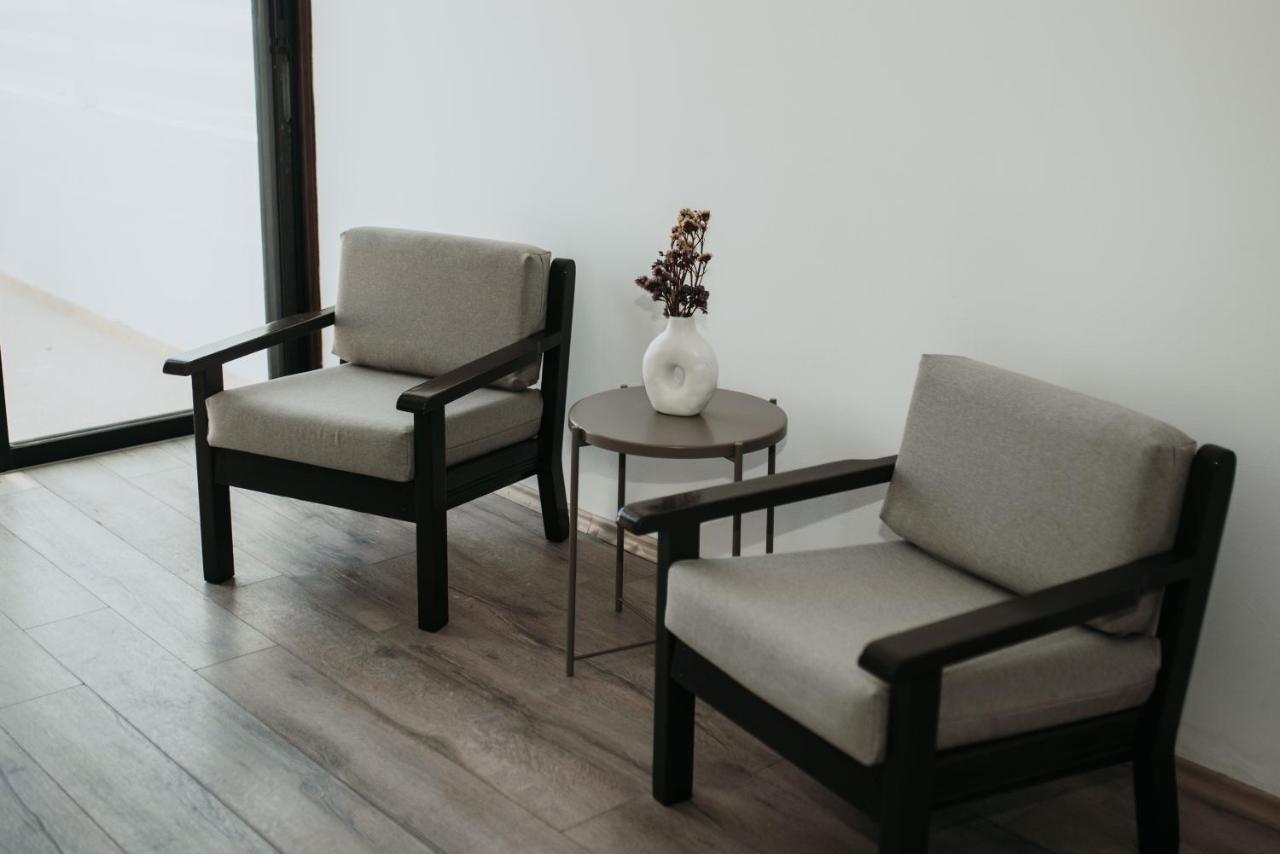 Ovis Hotel Apartments Aya Napa Dış mekan fotoğraf