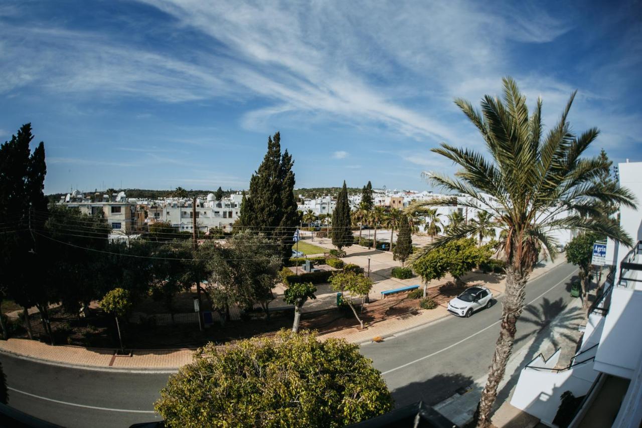 Ovis Hotel Apartments Aya Napa Dış mekan fotoğraf