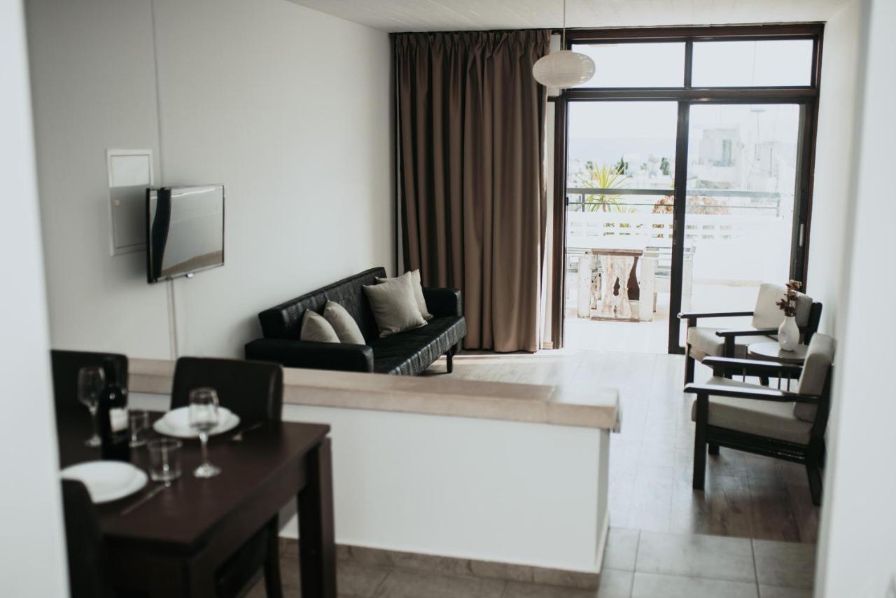Ovis Hotel Apartments Aya Napa Dış mekan fotoğraf
