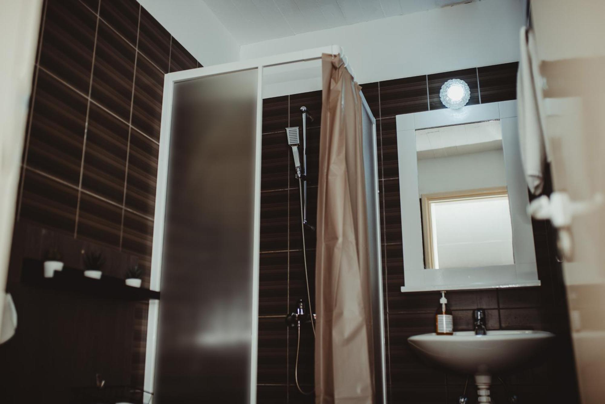 Ovis Hotel Apartments Aya Napa Dış mekan fotoğraf