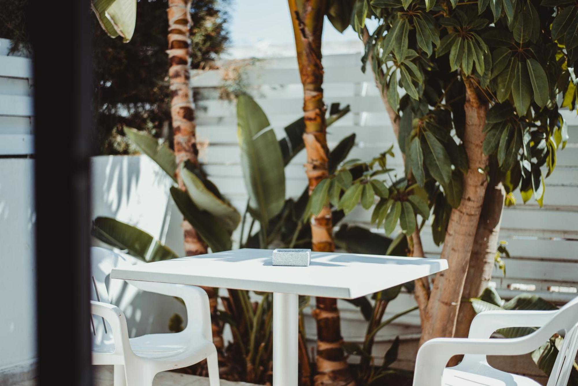 Ovis Hotel Apartments Aya Napa Dış mekan fotoğraf